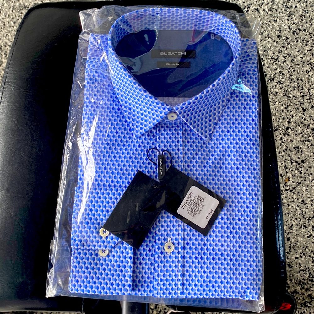 Bugatchi button down shirt